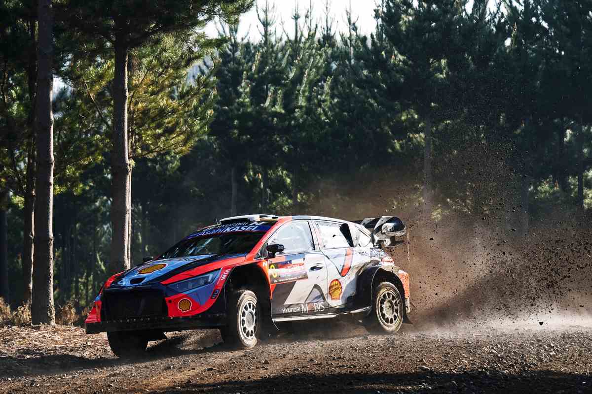 Regine del WRC: Hyundai i20 Rally1 2 Ott Tanak in azione durante lo shakedown