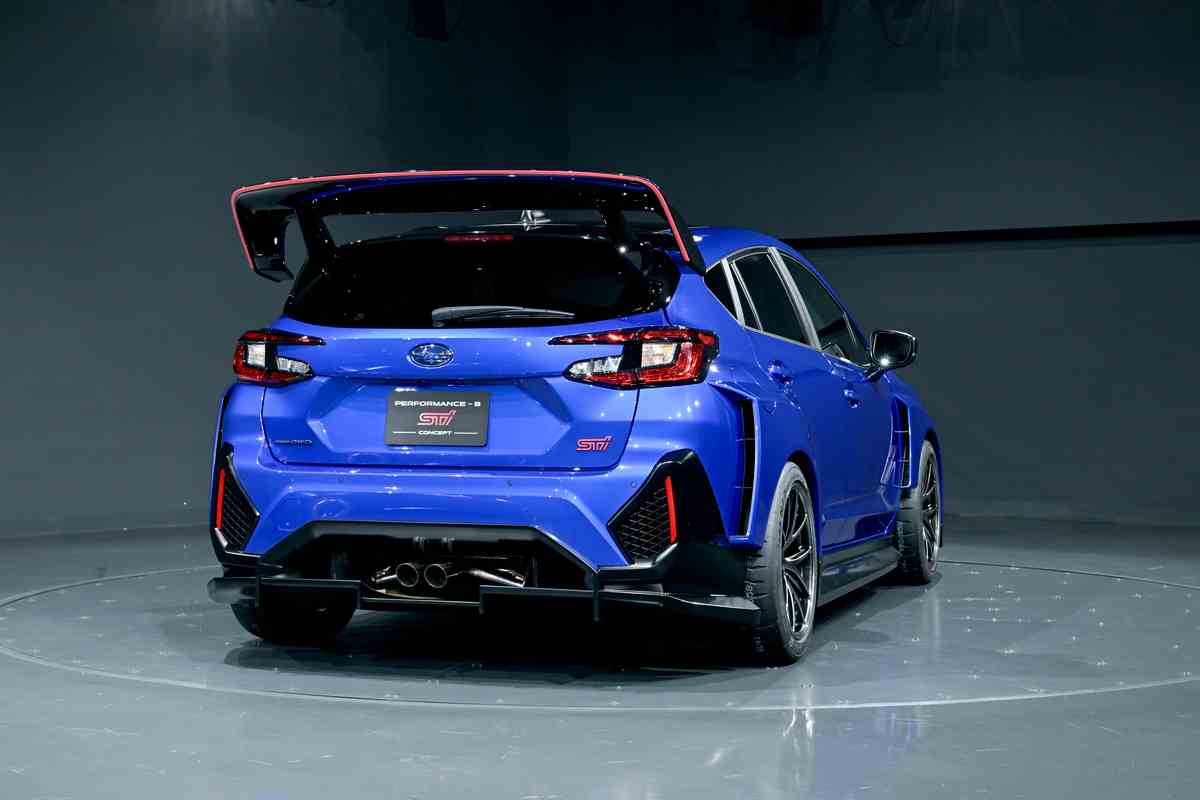 WRC - Subaru riaccende il sogno rally 2 subaru performance b sti concept1