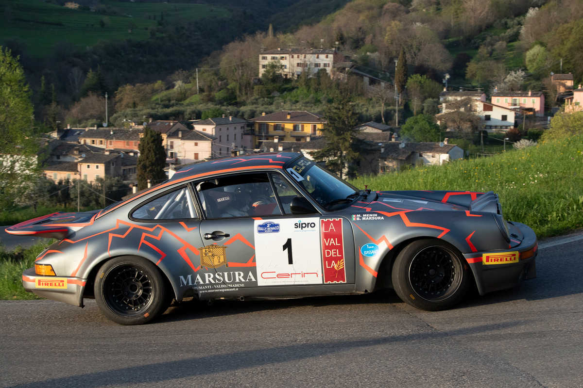 Marsura Menin Porsche 911 RS vincitori del Rally Benaco Storico 2024 Foto Time Foto