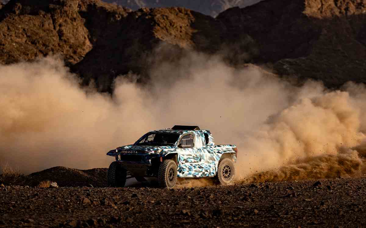 Dakar - Nel 2027 ci sarà una Toyota Hilux a idrogeno 4 Toyota Dakar idrogeno