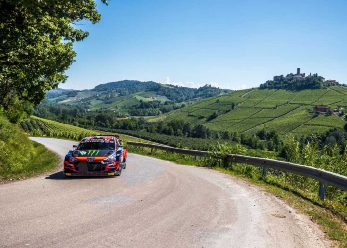 Dal foglio alla livrea: 300 bambini per Motori a Colori 1 WhatsApp Image 2026 07 16 at 11.17.20