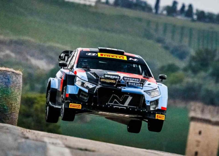 Spettacolo e divertimento al Rallylegend, Pedersoli 1 Pedersoli