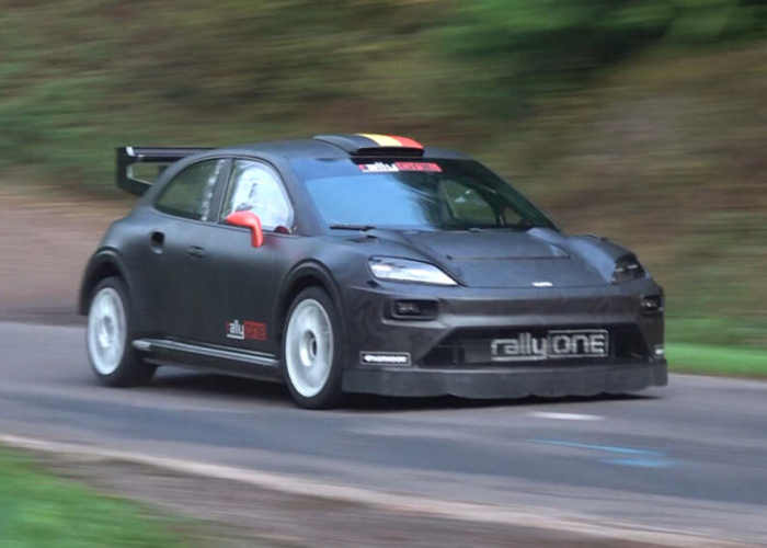 Loeb e Suninen testano la Rally One WRC27 1 Test RallyOne Loeb 1
